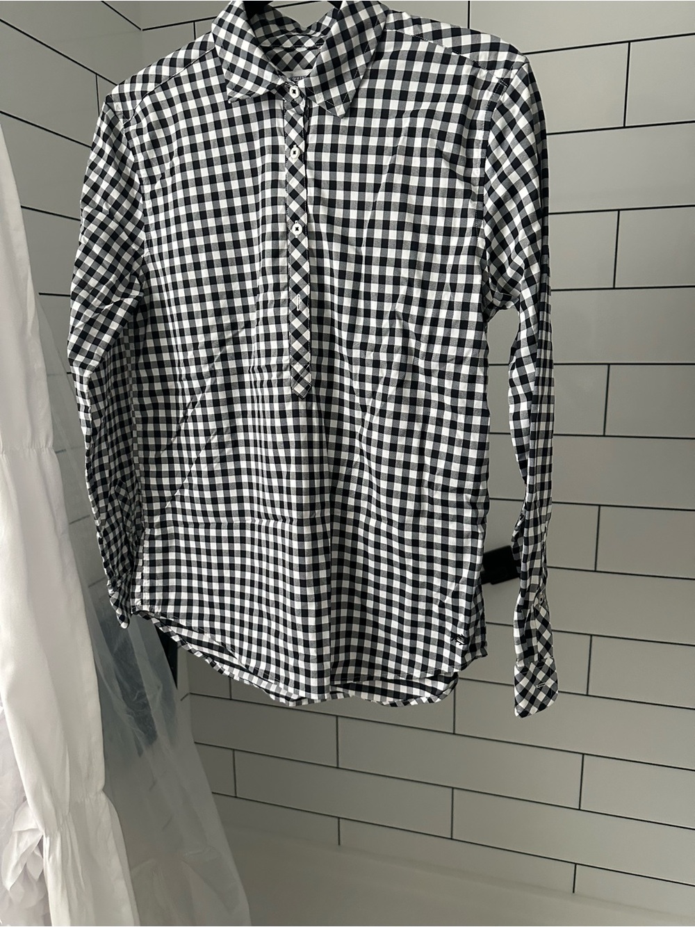Women’s southern tide intercostal black gingham long sleeve shirt top size s